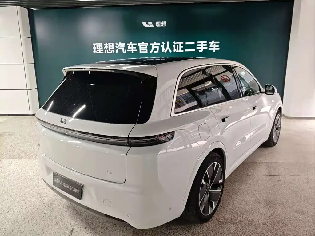 Li Auto Li L8 — миниатюра 10