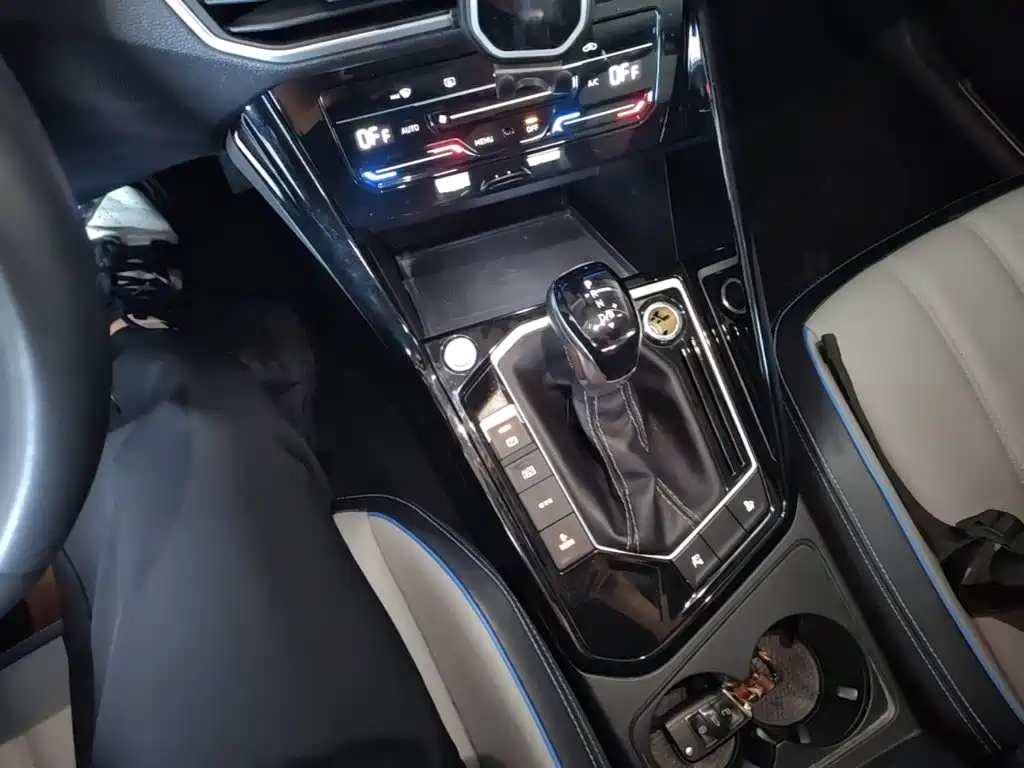 Volkswagen Tayron GTE — миниатюра 14