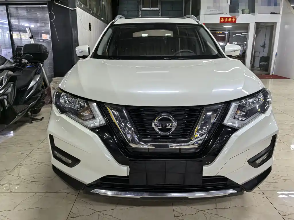 NISSAN QIJUN