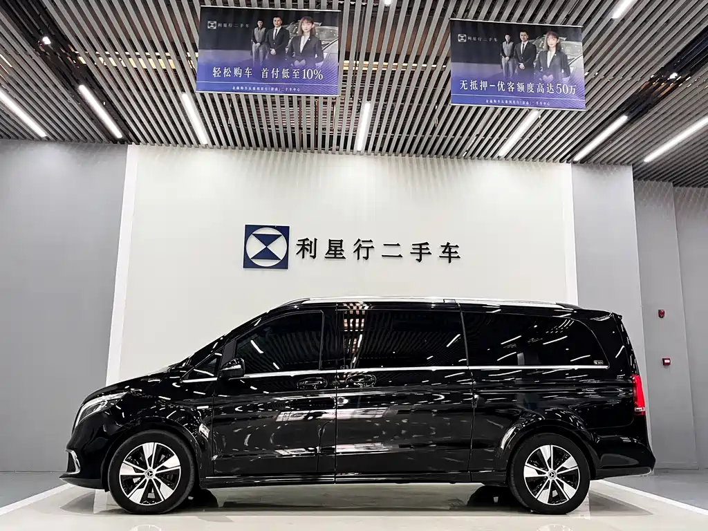Mercedes-Benz V-Class — миниатюра 2
