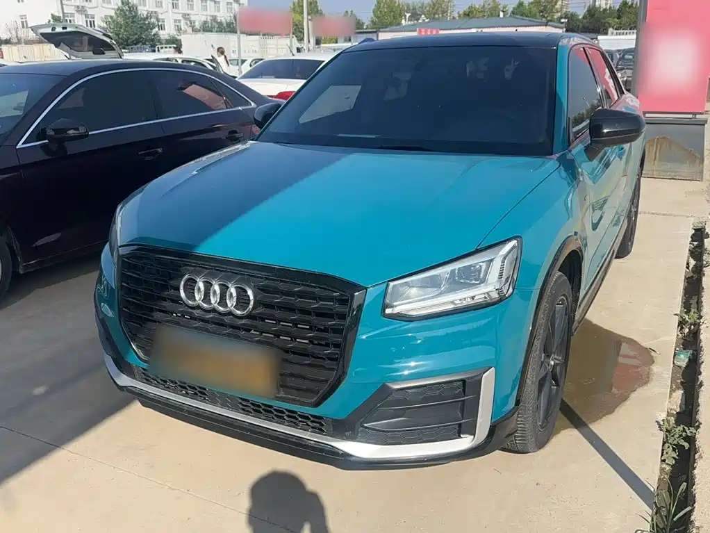 Audi Q2L — миниатюра 2