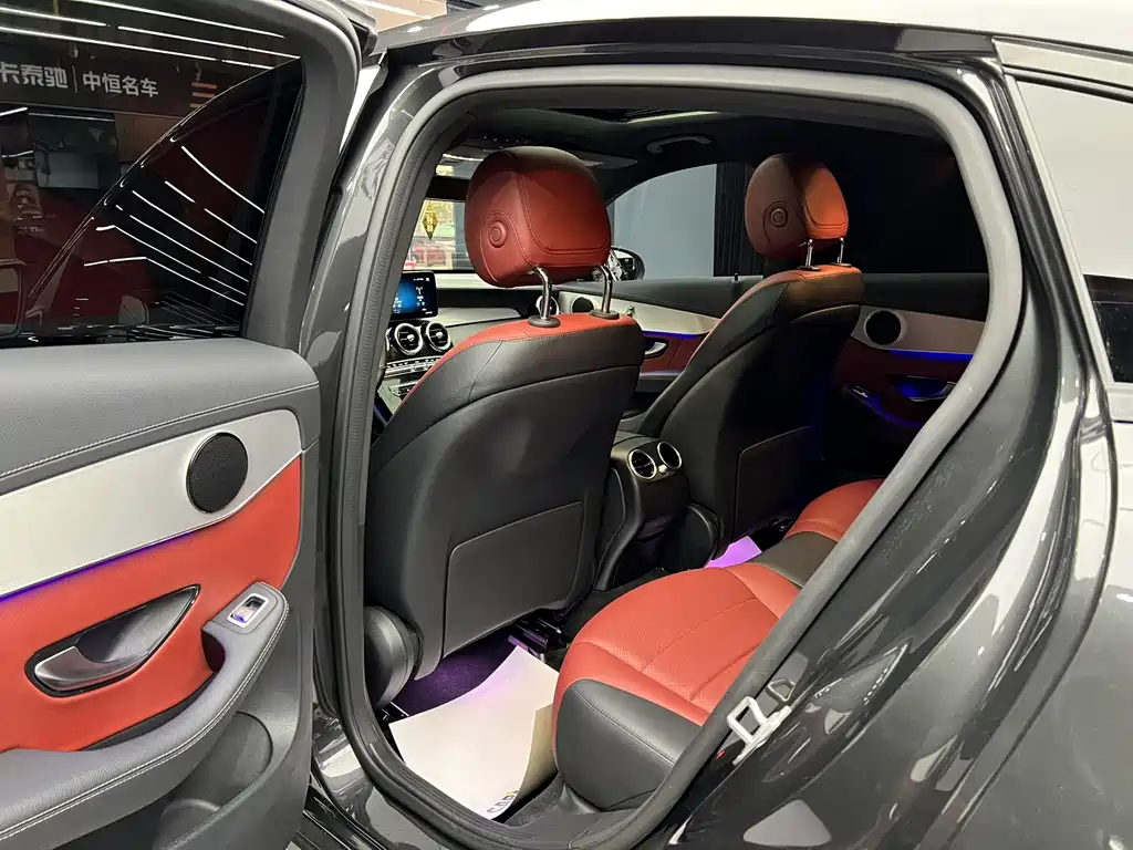Mercedes-Benz GLC 2020 GLC 260 4MATIC SUV