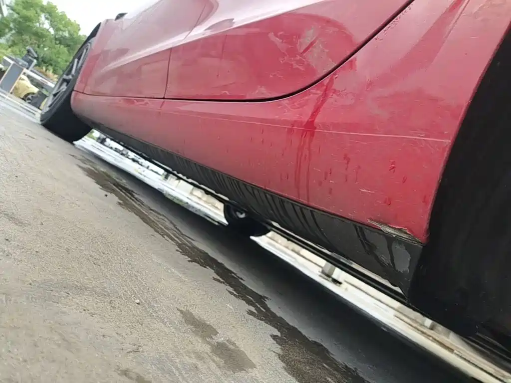 Tesla Model 3 — миниатюра 22