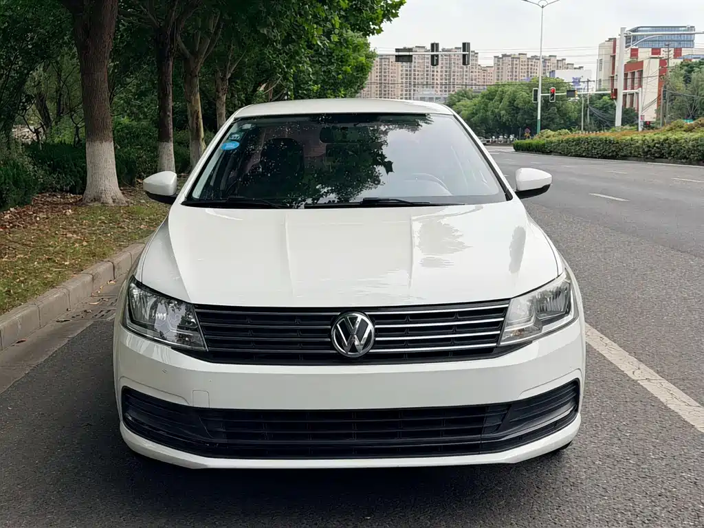 Volkswagen Lavida 2017 1.6L AT