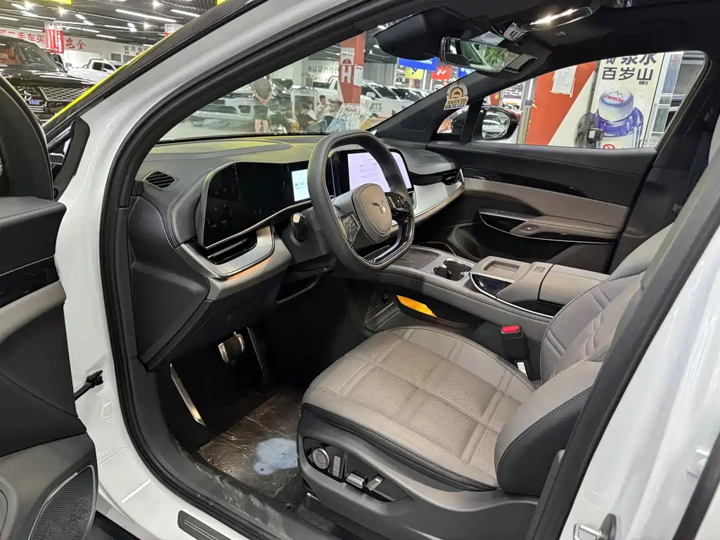 Hongqi Hongqi Tiangong 08 — миниатюра 9