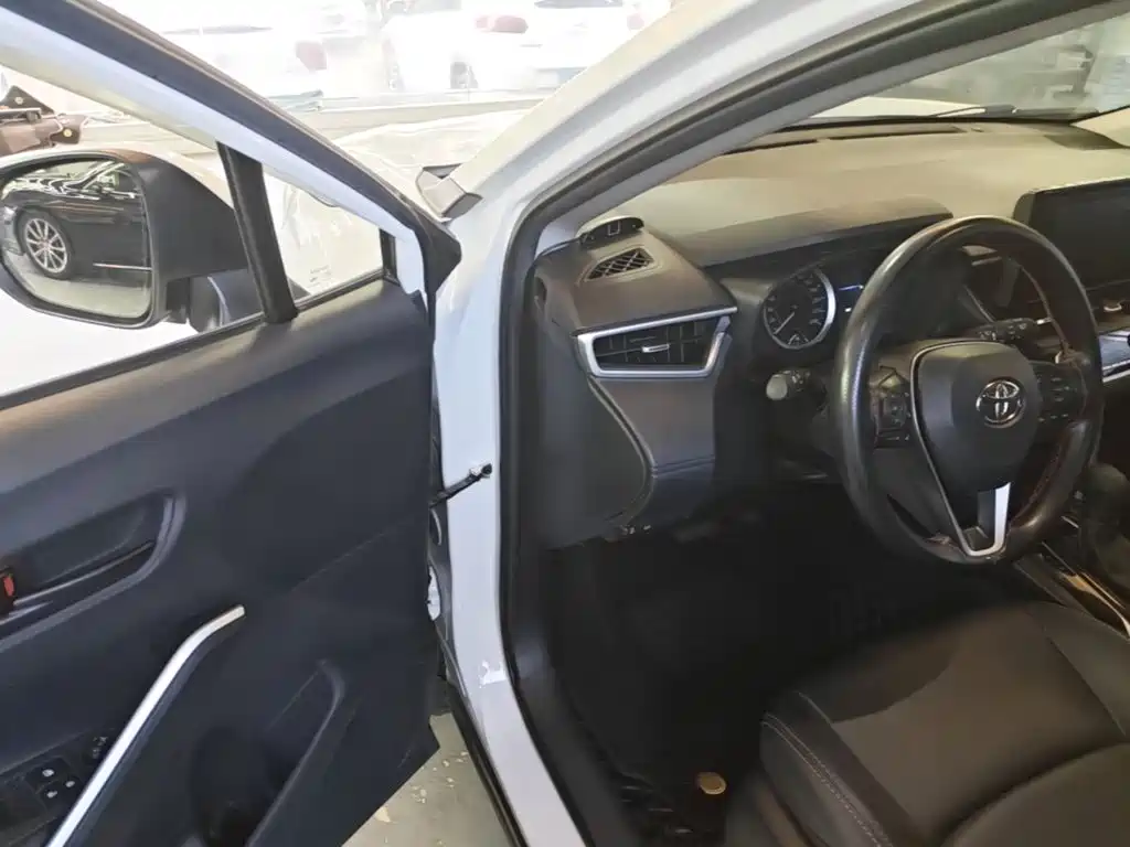 Toyota Frontlander — миниатюра 16