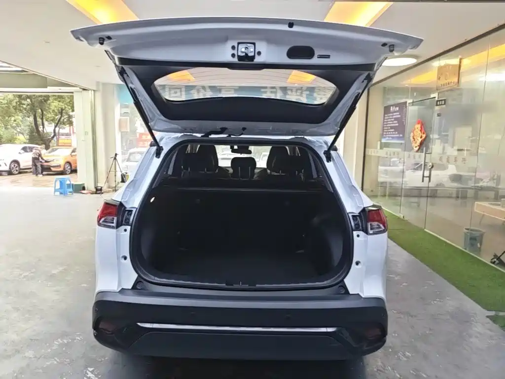 Toyota Frontlander — миниатюра 19