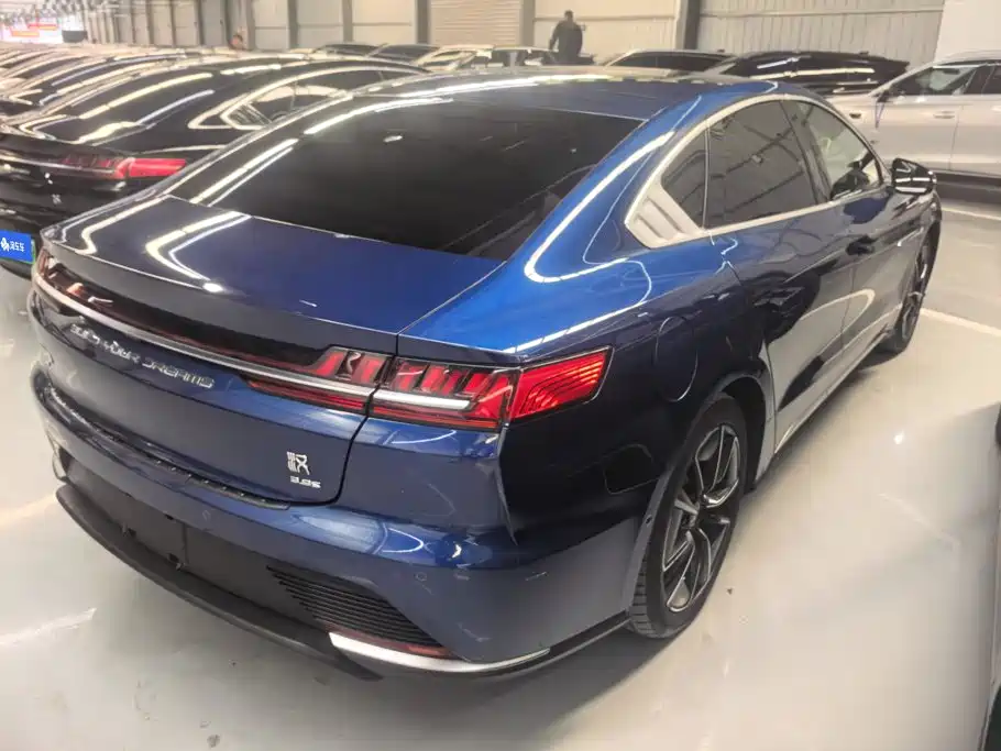BYD Han — миниатюра 3