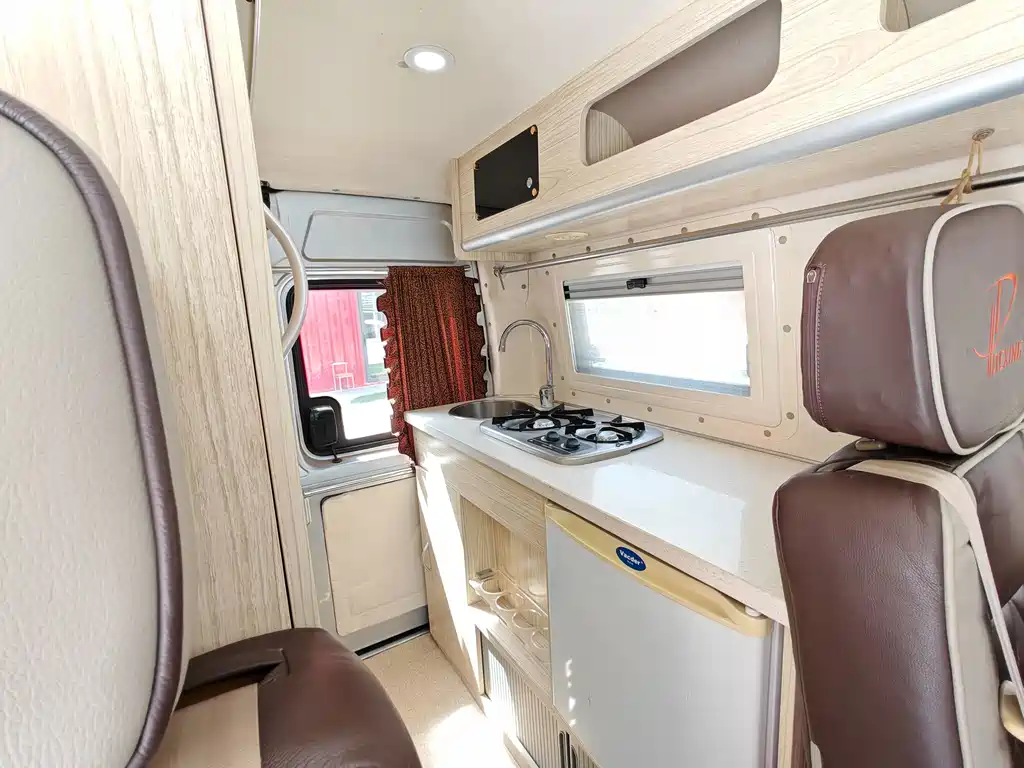 MAXUS V80 — миниатюра 11