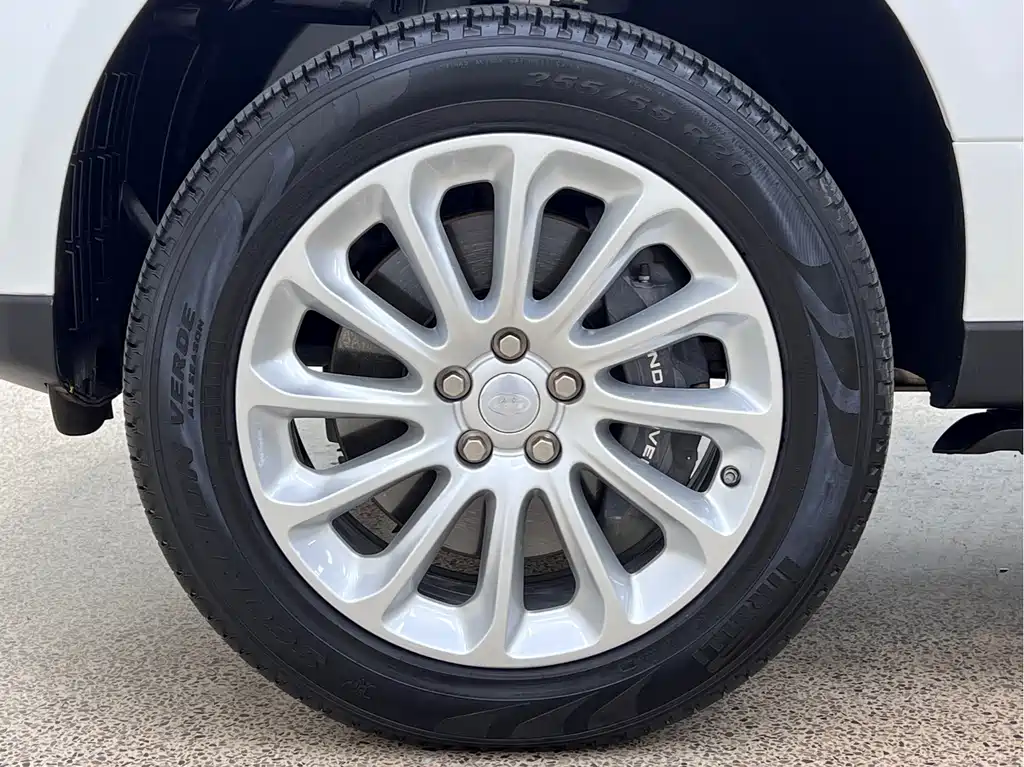 Land Rover Range Rover — миниатюра 45
