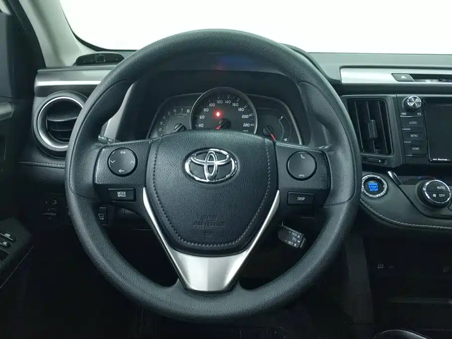 Toyota RAV4 — миниатюра 15