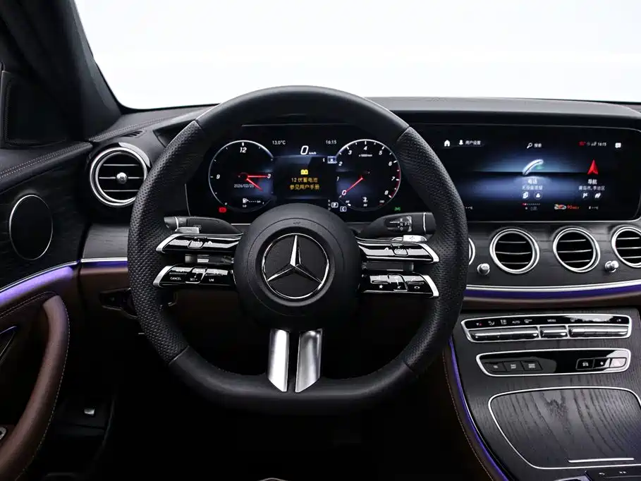 MERCEDES-BENZ E CLASS