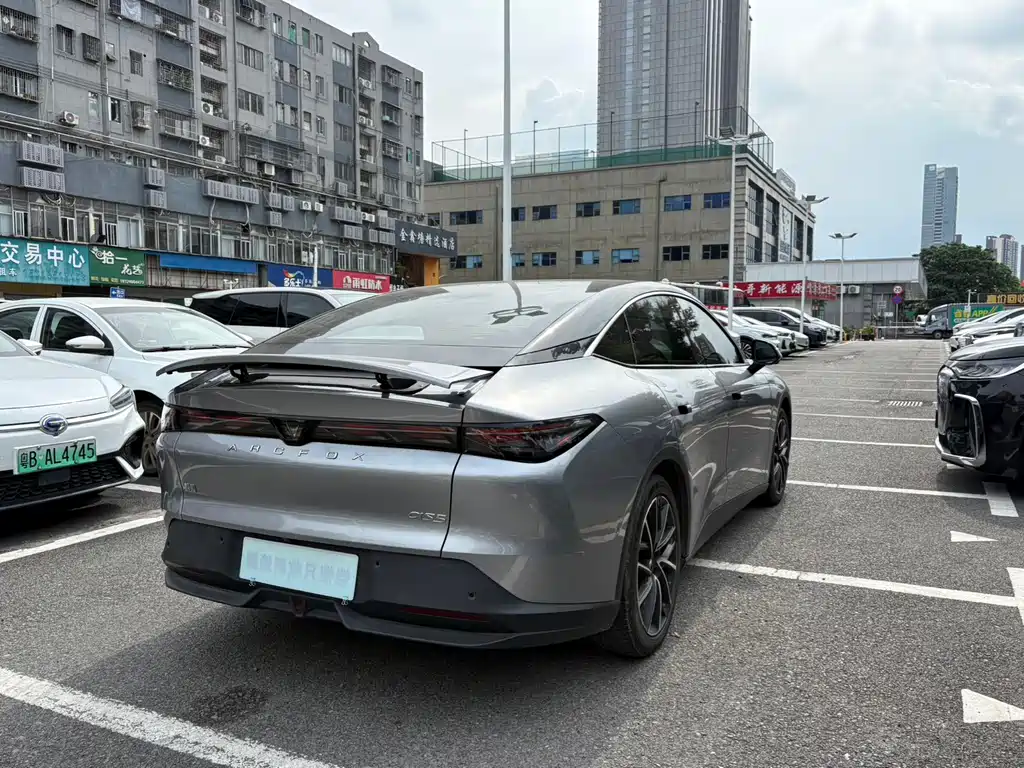 ARCFOX Alpha S5 — миниатюра 4