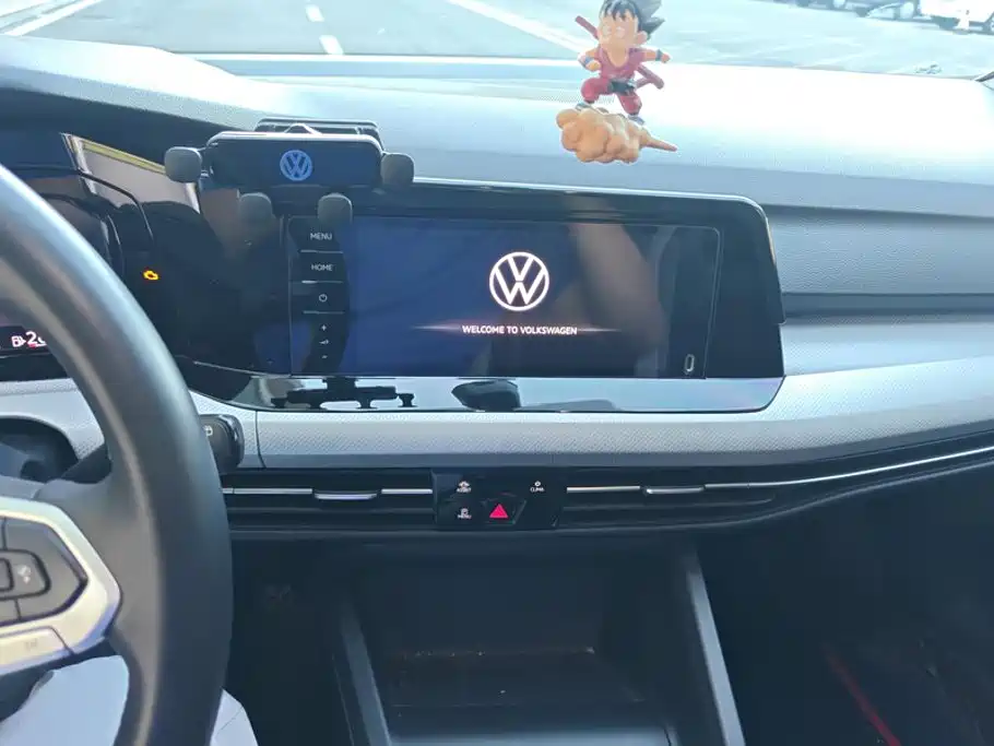 Volkswagen Golf — миниатюра 13