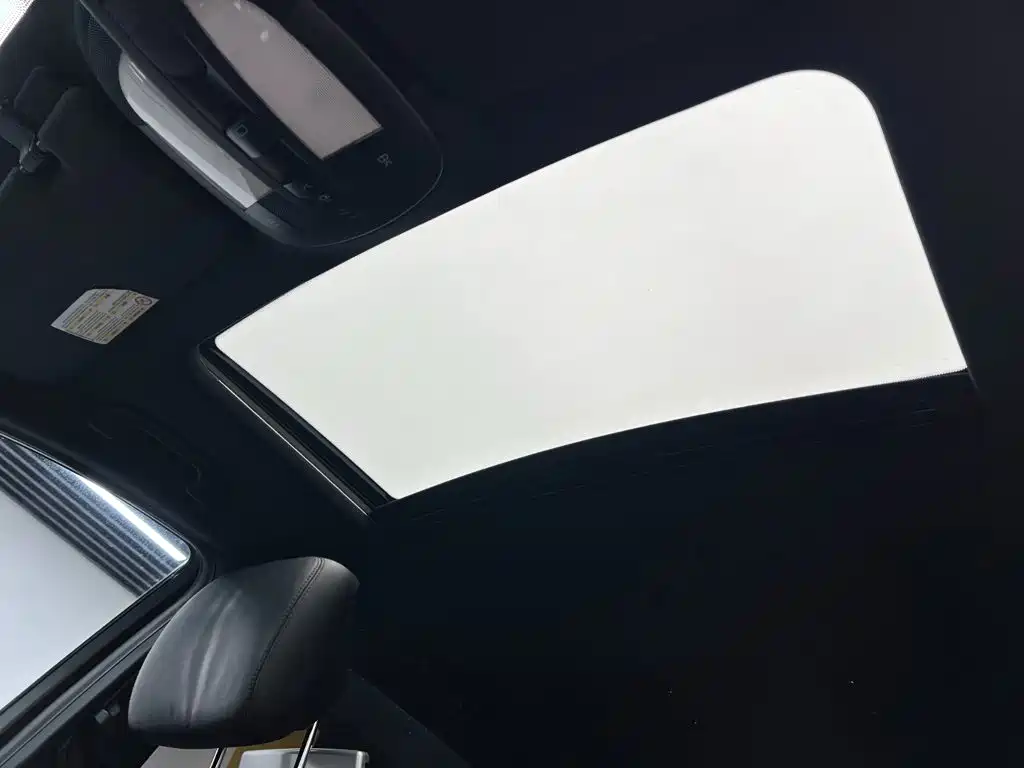 Mercedes-Benz GL-Class — миниатюра 17