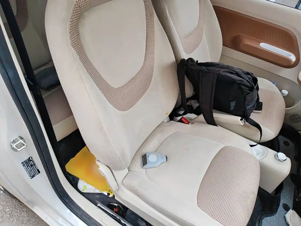 Wuling MINIEV — миниатюра 25