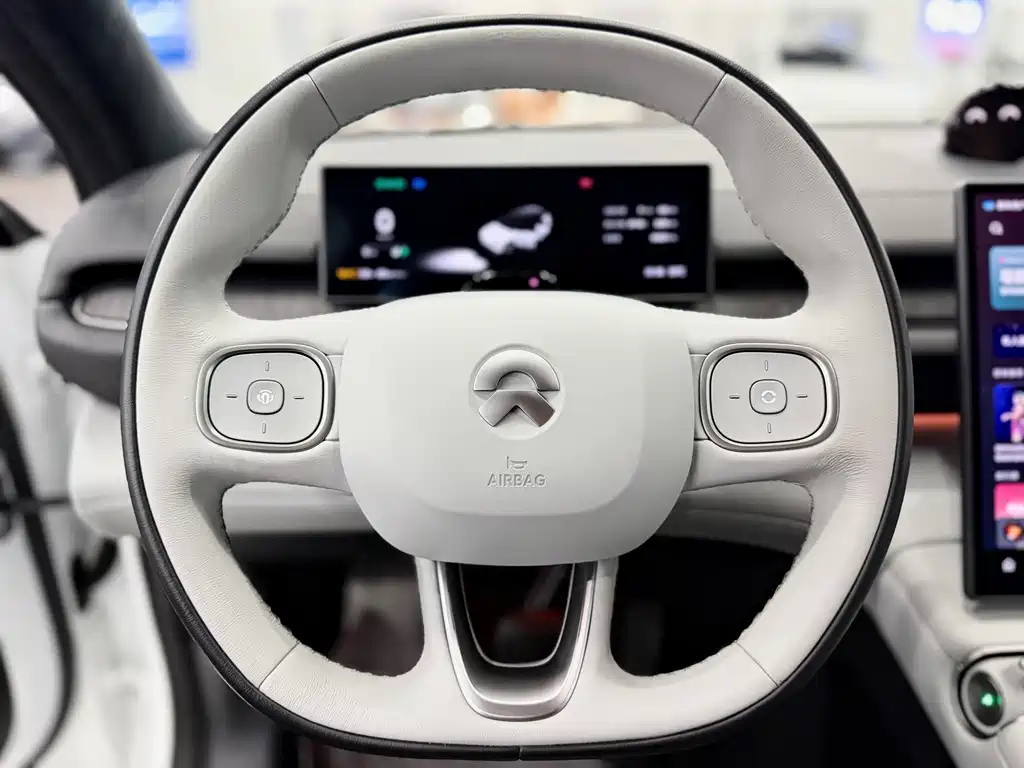 NIO ES6 — миниатюра 13