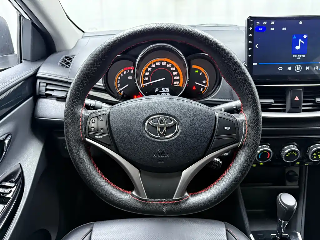 TOYOTA YARIS L ZHIXUAN