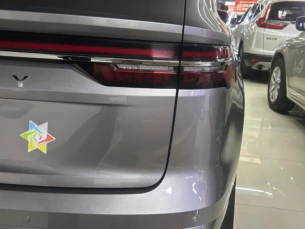 Geely Xingyue L — миниатюра 19