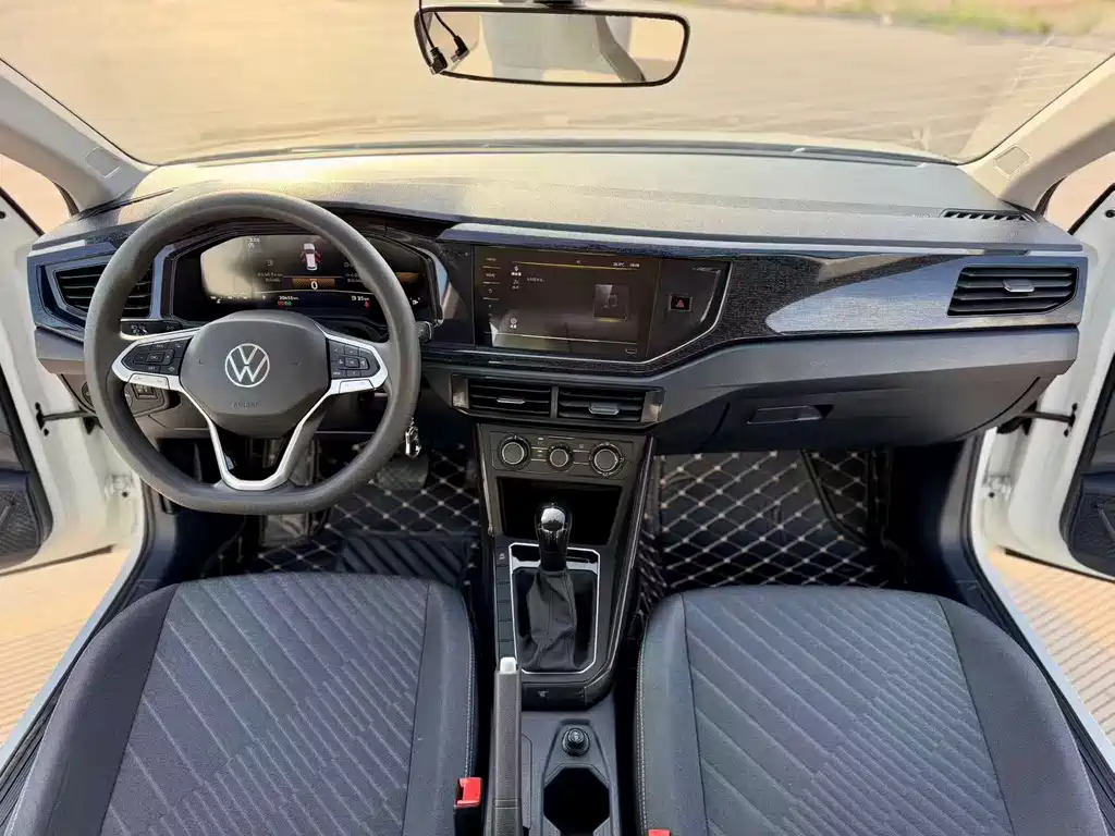 Volkswagen Lavida — миниатюра 8