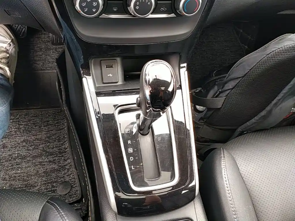 Nissan Sylphy — миниатюра 14