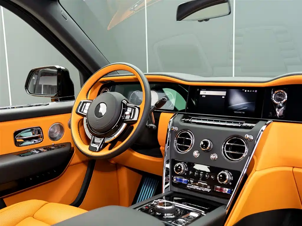 ROLLS-ROYCE CULLINAN