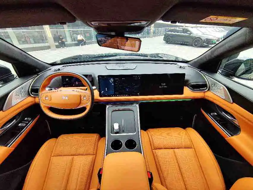 XPeng G9 — миниатюра 5