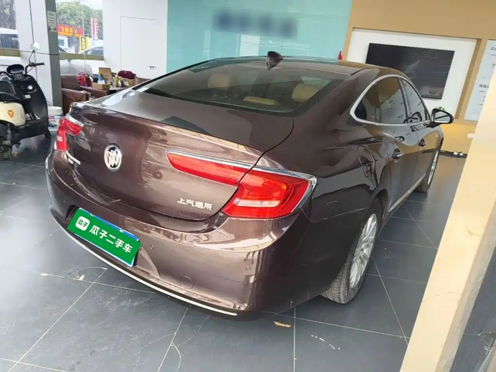 Buick LaCrosse — миниатюра 5