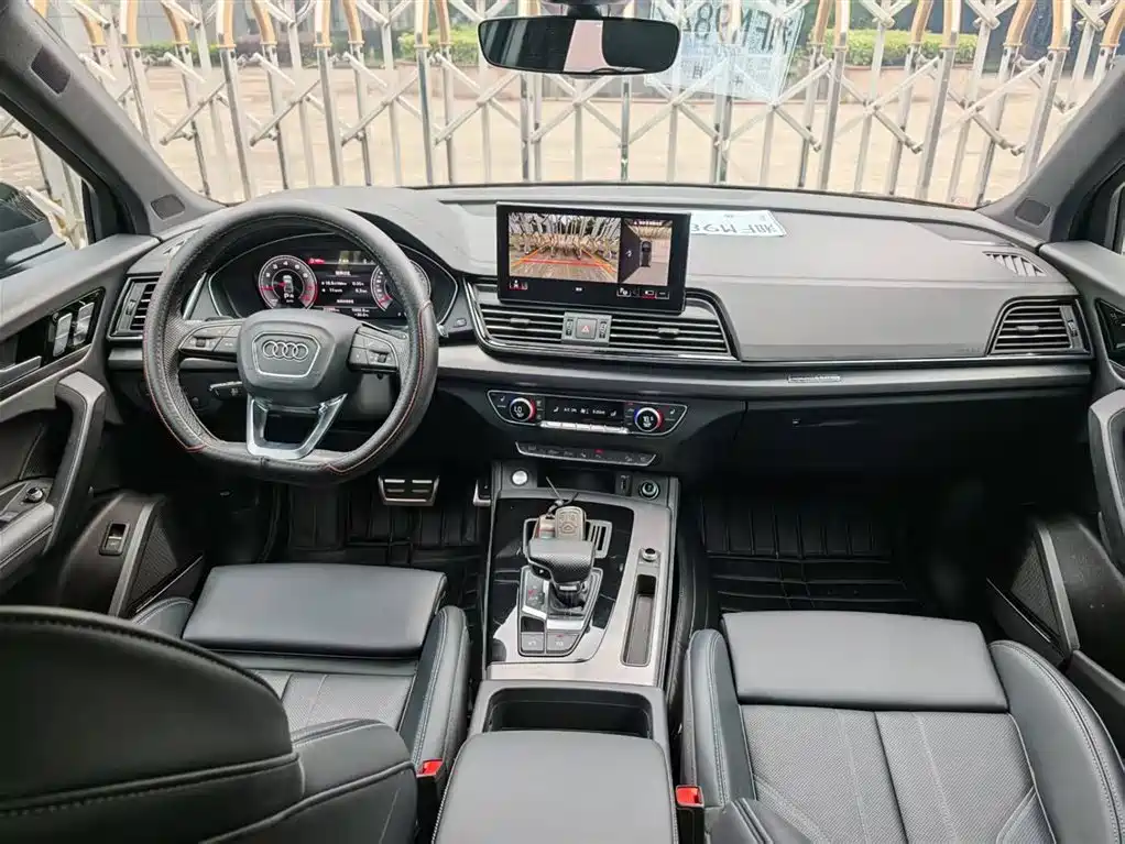 Audi Q5L 2024 45 TFSI Luxury
