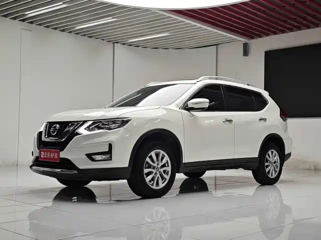 NISSAN QIJUN 2017