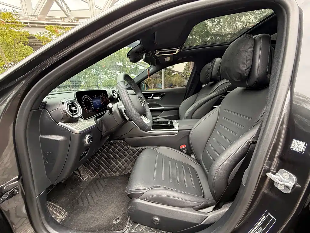 Mercedes-Benz C-Class — миниатюра 8