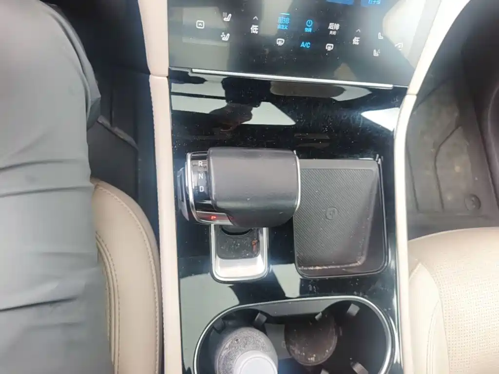 Li Auto Li ONE — миниатюра 14