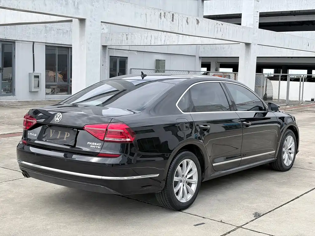 Volkswagen Passat — миниатюра 17