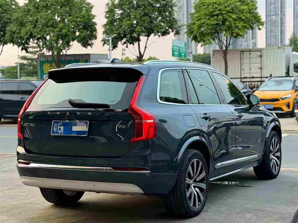 Volvo XC90 — миниатюра 3