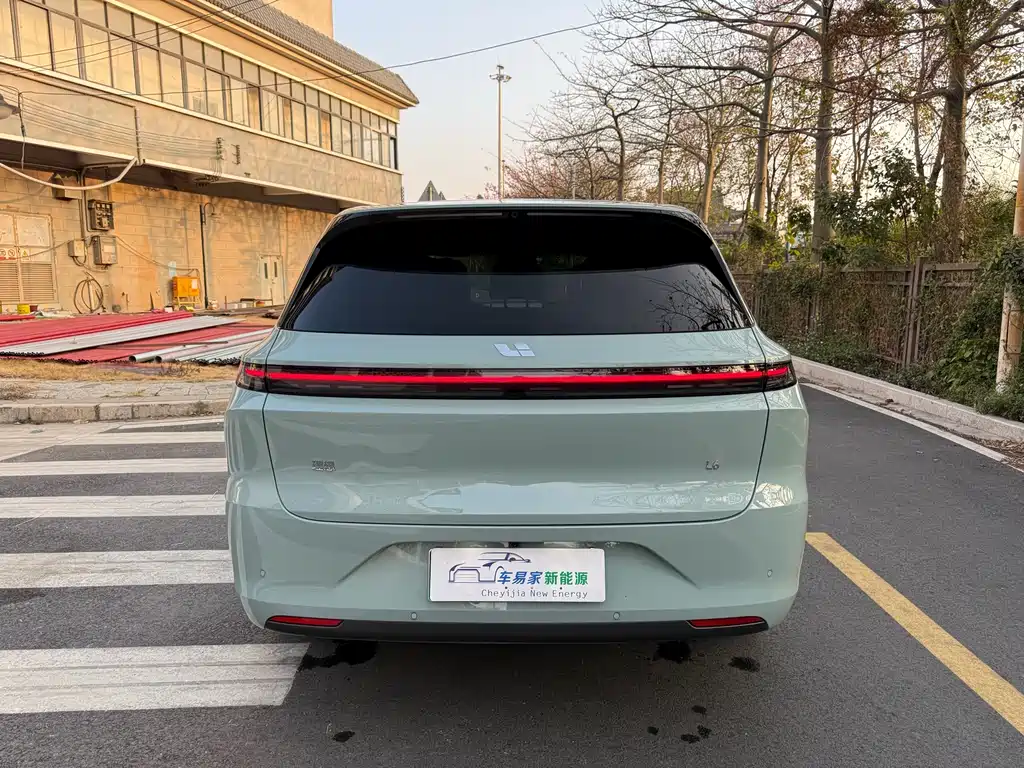 Li Auto IDEAL L6