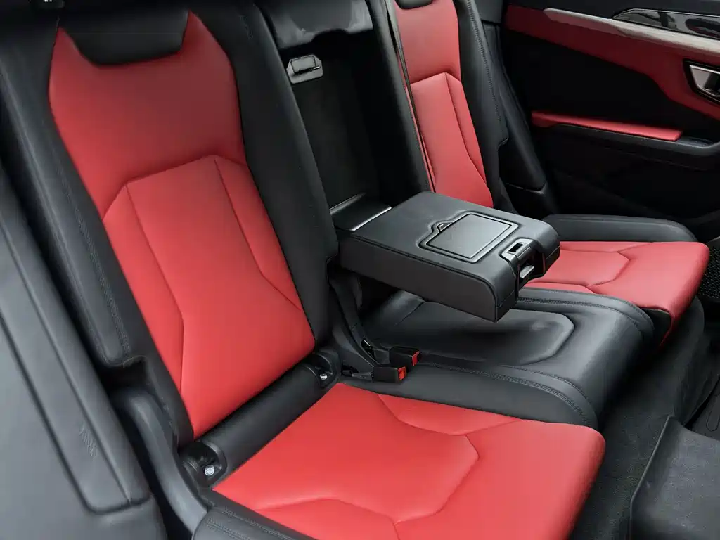 Lamborghini Urus — миниатюра 31