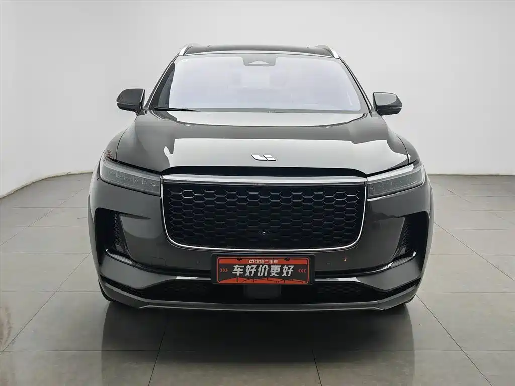 Li Auto ONE 2021 6 мест