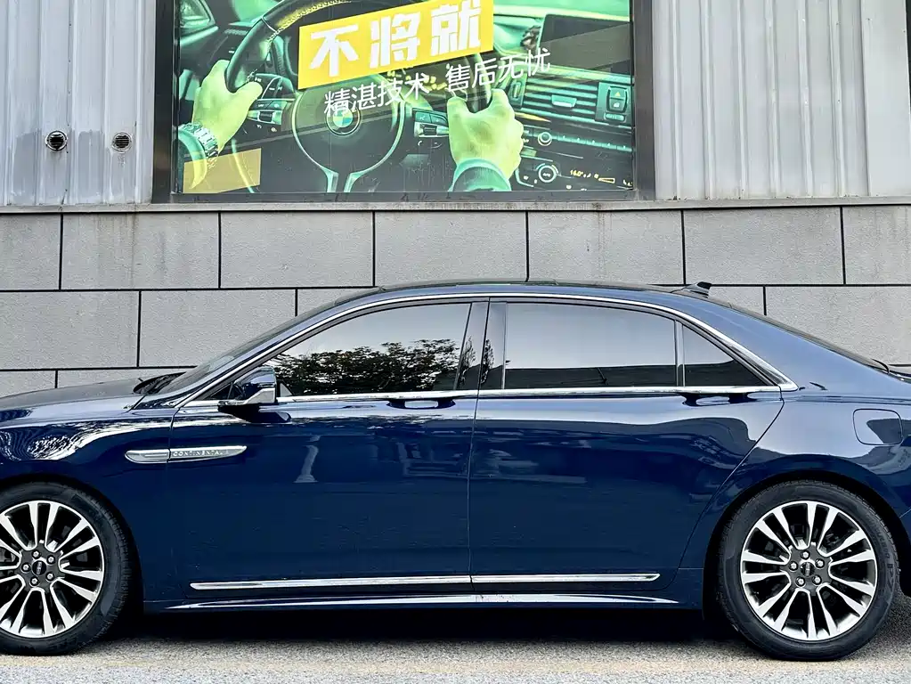 Lincoln Continental — миниатюра 7