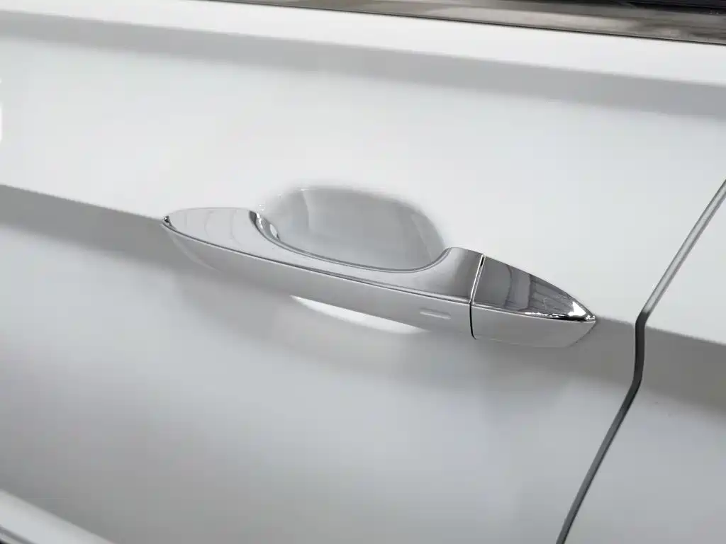 Volkswagen Sagitar — миниатюра 18