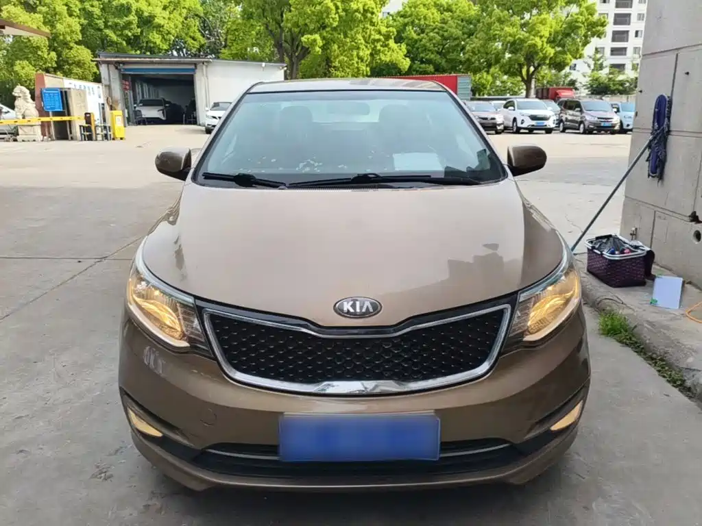 Kia K2 2015 1.4L MT GLS