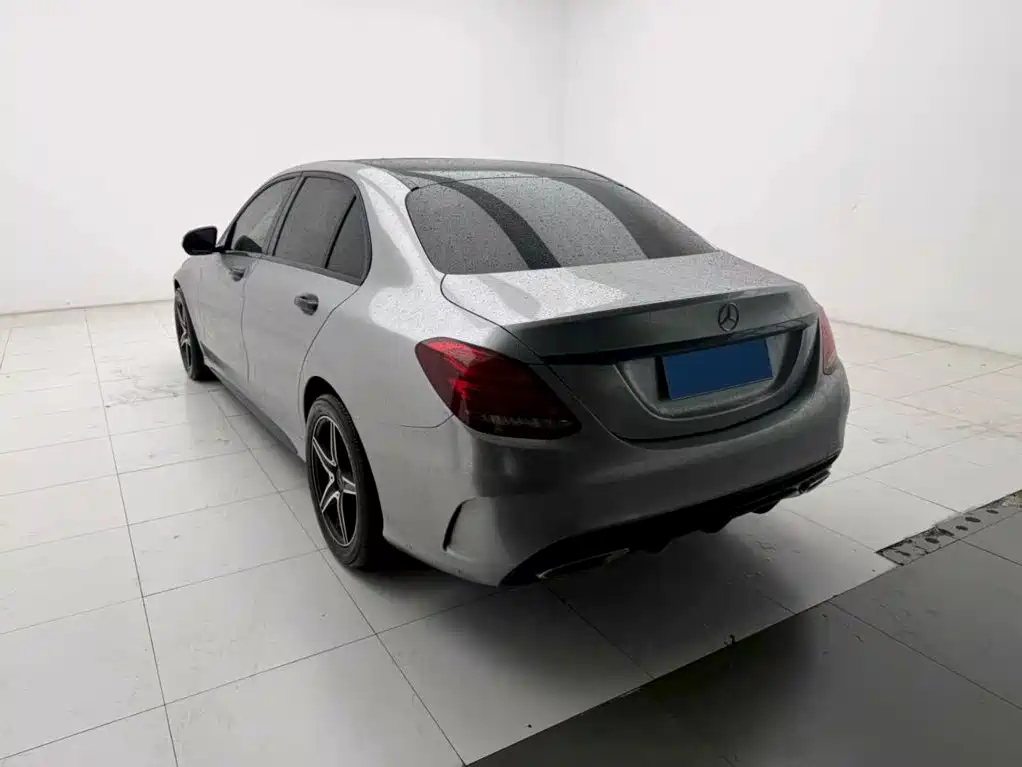 Mercedes-Benz C-Class — миниатюра 7