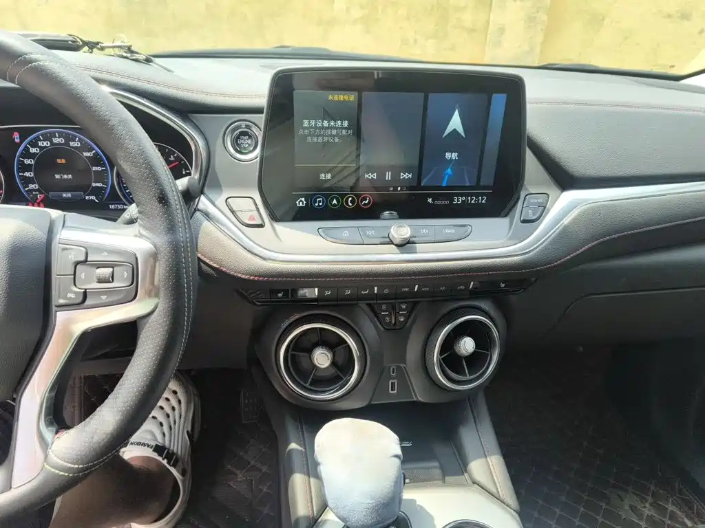 Chevrolet Blazer — миниатюра 14