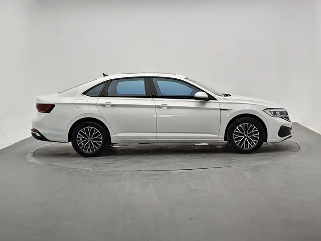 Volkswagen Sagitar — миниатюра 3