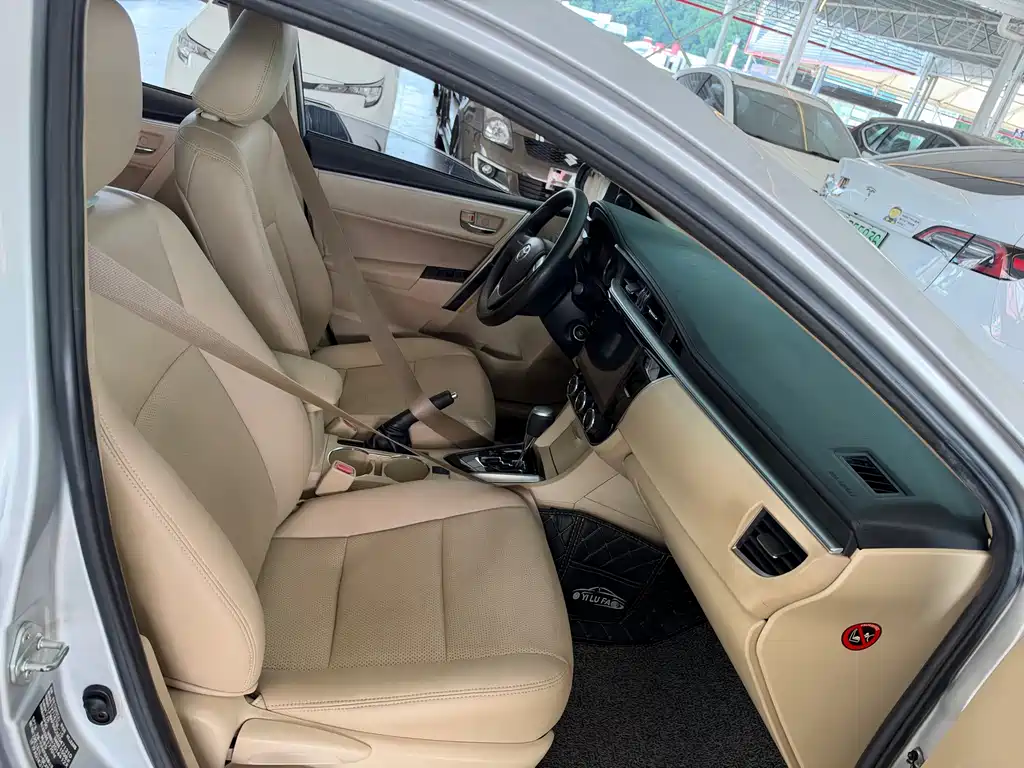 Toyota Corolla — миниатюра 13