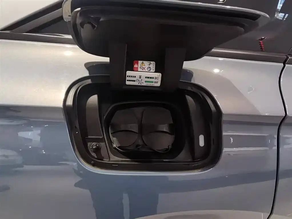 VOLKSWAGEN ID.7 VIZZION