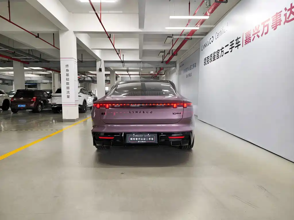 Lynk & Co 10 — миниатюра 7