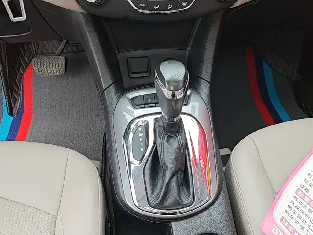 Chevrolet Cruze — миниатюра 14
