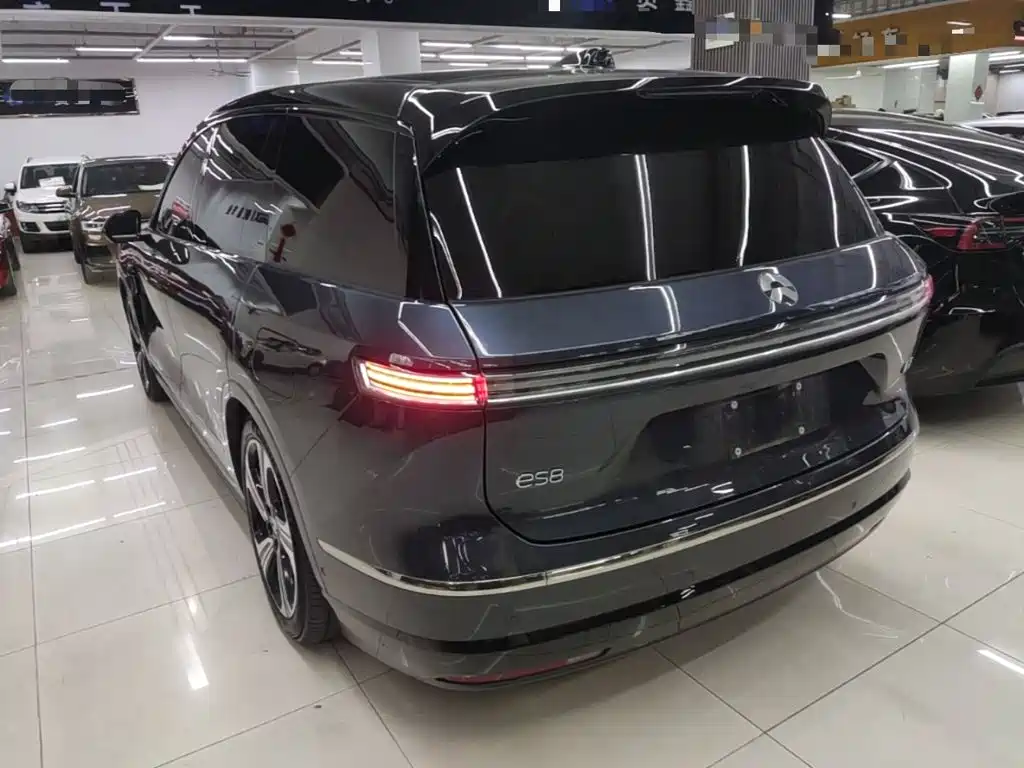 NIO ES8 — миниатюра 5