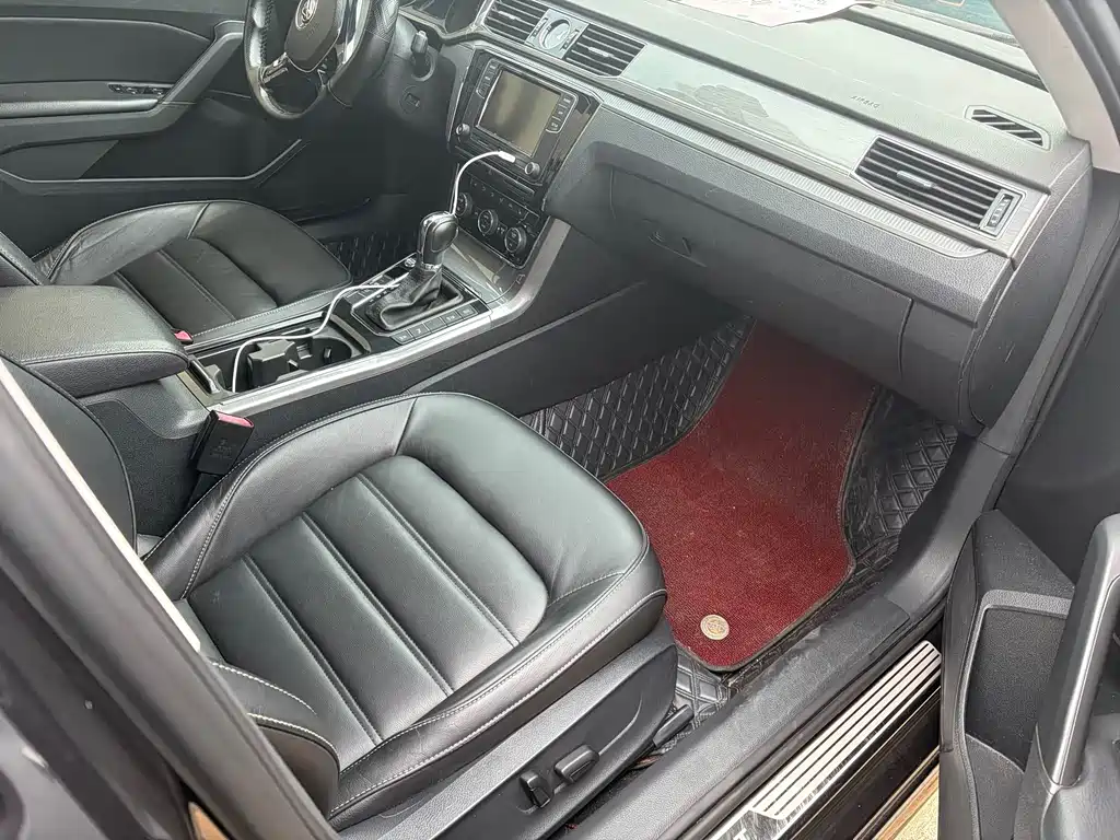 Volkswagen Passat — миниатюра 10