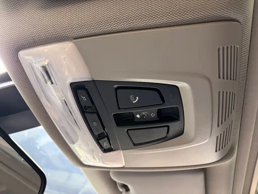 BMW 3 Series — миниатюра 15